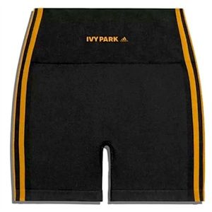 Adidas x Ivy Park NWT Hi Waisted Biker Shorts